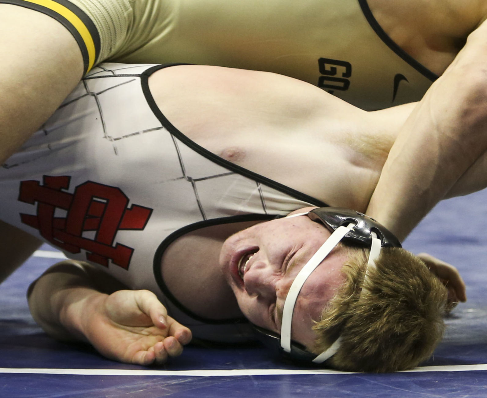 021921-qc-spt-iowa state-wrestle-124.JPG